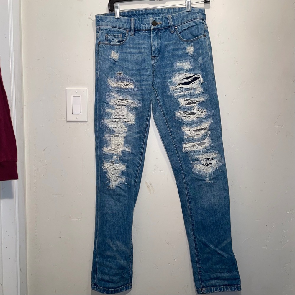 Blank NYC Distressed Torn to Shreds Boyfriend Jeans Medium Wash Rigid Denim 31"